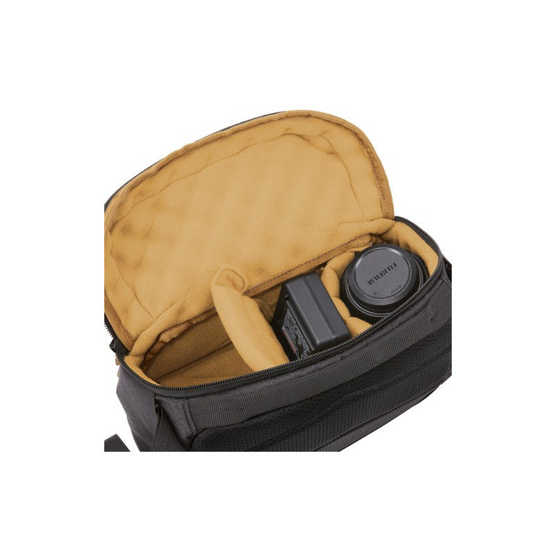 ЧАНТА ЗА ФОТОАПАРАТ CVCS-102 VISO COMPACT DSLR/MIRROR CASE LOGIC - ЧЕРЕН