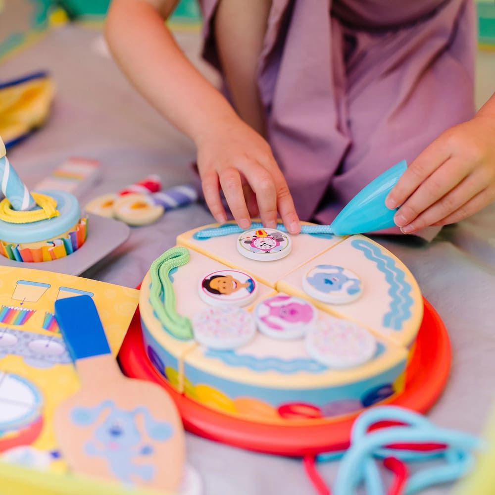 Детски дървен музикален пъзел Melissa & Doug „Зоопарк“ – Интерактивна звукова игра със звуци на животни и дръжки (2+ години)