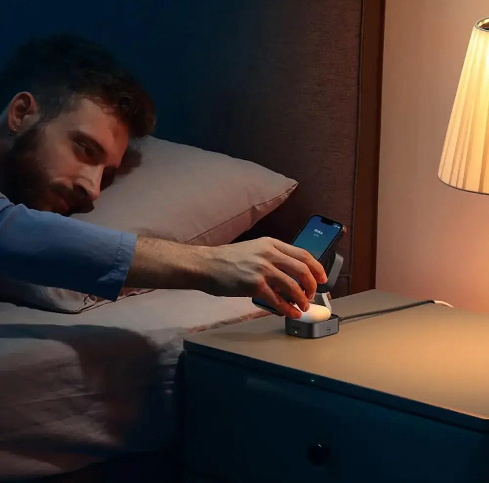 БЕЗЖИЧНО ЗАРЯДНО 3in1,МАГНИТ,7.5W/iOs W526 UGREEN