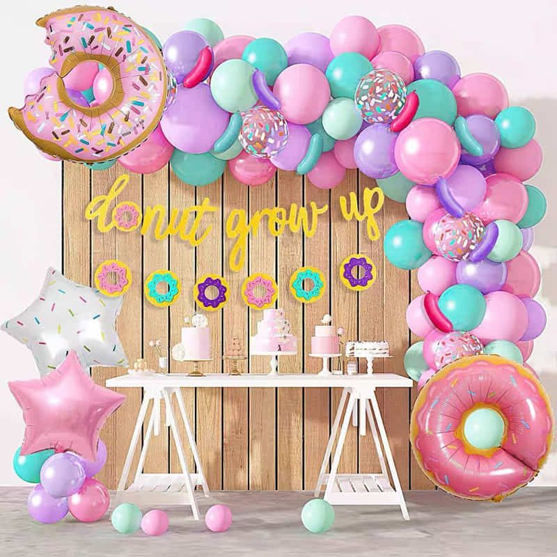 Комплект балони за украса Zynora Donut Party – 120 броя пастелни и фолиеви балони Поничка за арки, гирлянди и детски рождени дни