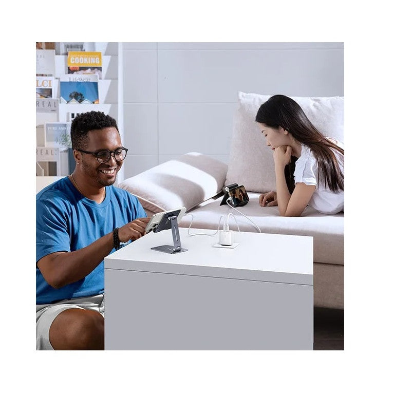 УНИВЕРСАЛНО ЗАРЯДНО УСТРОЙСТВО X227 220V 1xUSB-C 1xUSB A 20W mini Б UGREEN