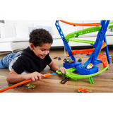 Моторизирана писта Hot Wheels Action: Spiral Speed Crash – Гигантска спирална писта с мощен бустер, 3 зони за сблъсък и височина 74 см (5+ години)