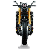 Колекционерски конструктор LEGO Technic Yamaha MT-10 SP 42159 – Мащабен хипер-голишар мотоциклет с функционална скоростна кутия и AR добавена реалност (1478 части)