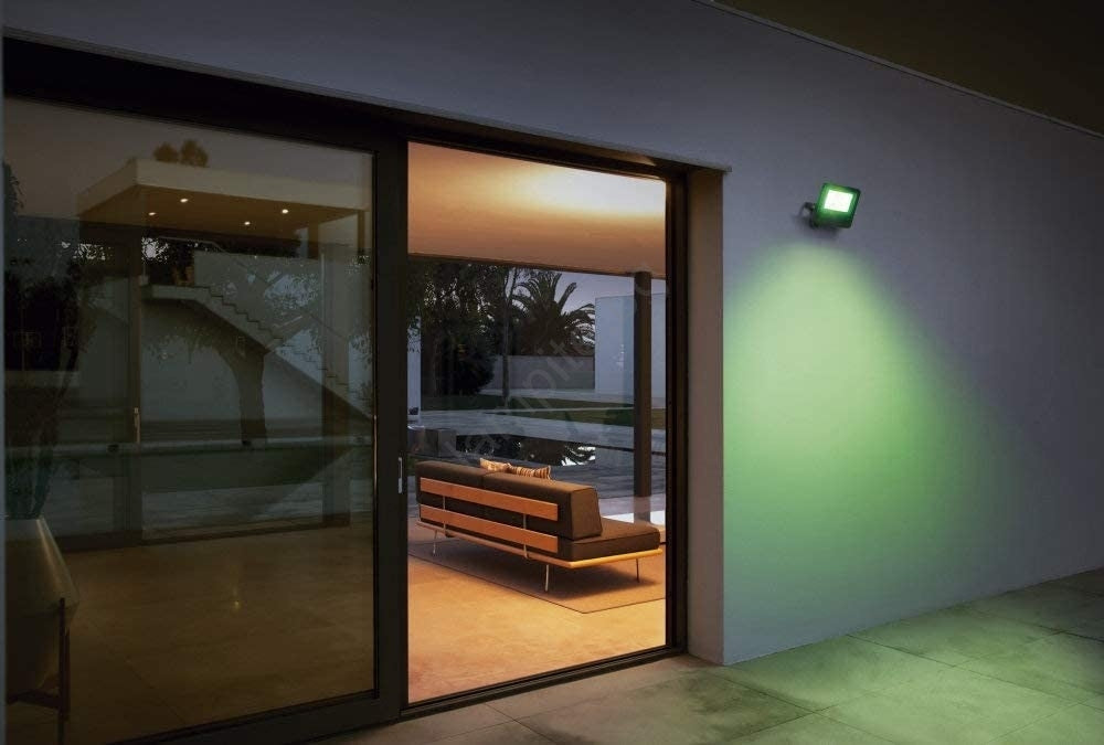 SMART WIFI FLOOD ПРОЖЕКТОР 50W RGBW DG LEDVANCE