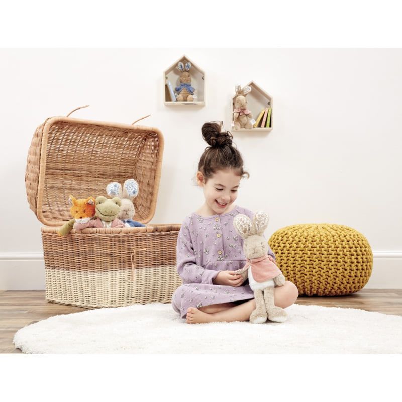 Луксозна бебешка плюшена играчка Flopsy Bunny Peter Rabbit Deluxe – Меко зайче Флопси в розова пелерина (31 см)